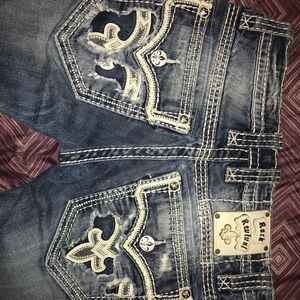 Men’s Rock Revival’s